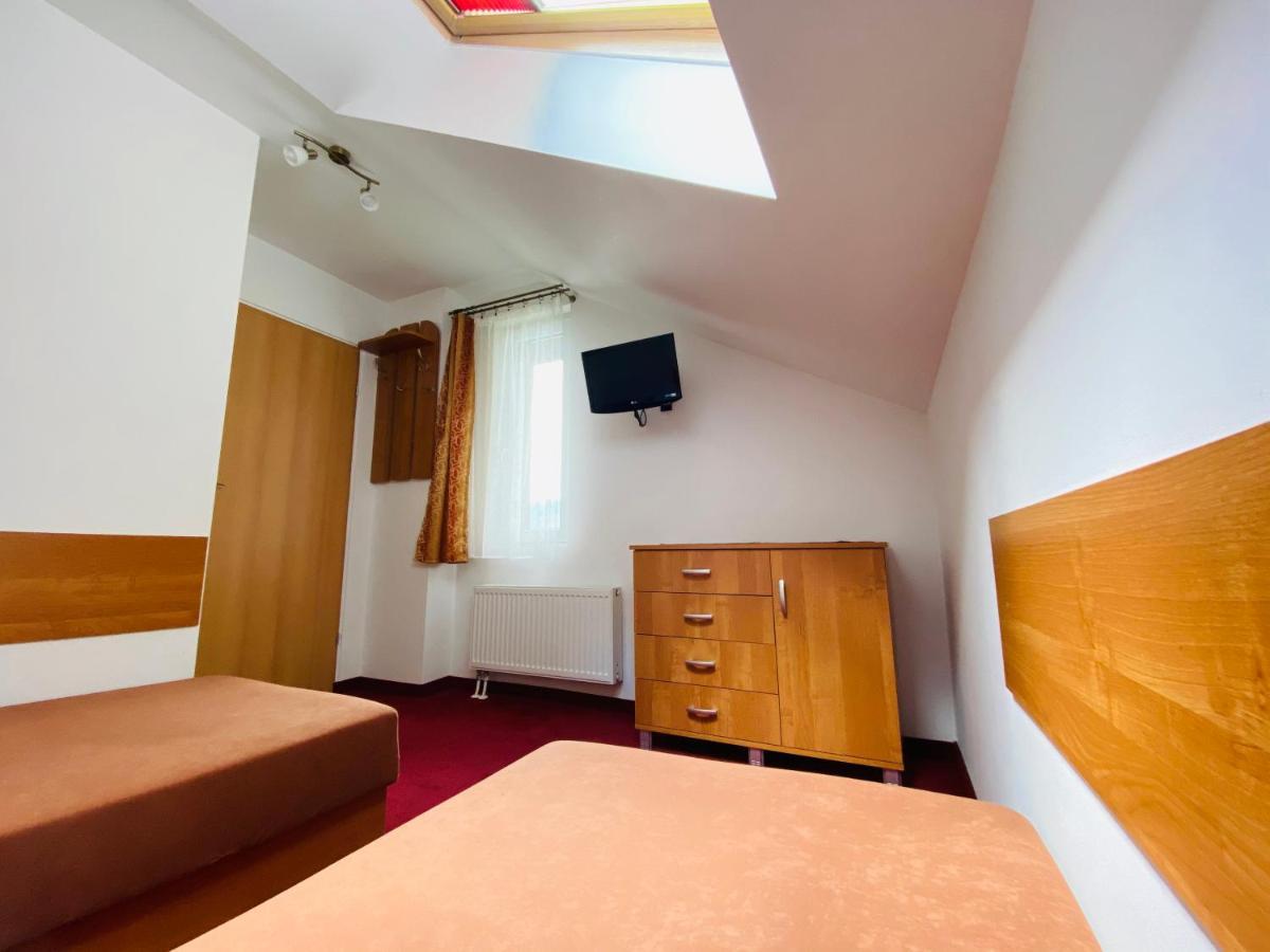 Homestay Carmen *